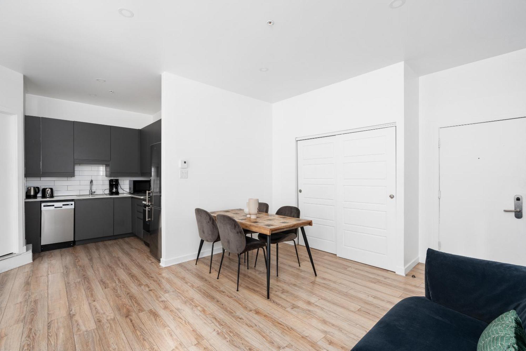 Апартаменты Boutique Lofts Notre Dame - Vieux Монреаль Экстерьер фото