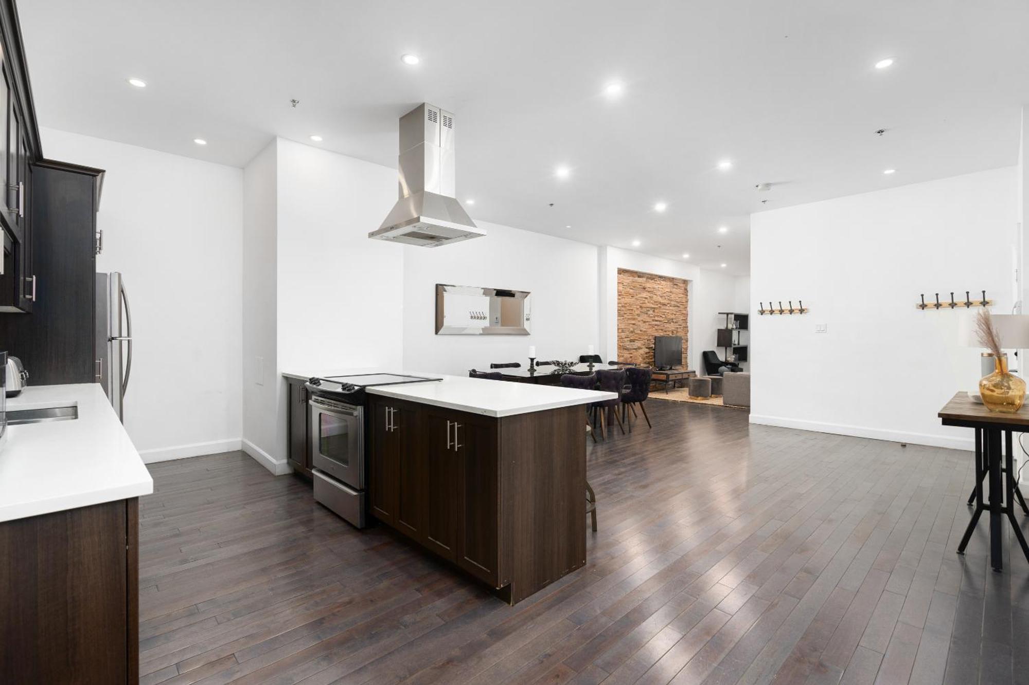 Апартаменты Boutique Lofts Notre Dame - Vieux Монреаль Экстерьер фото